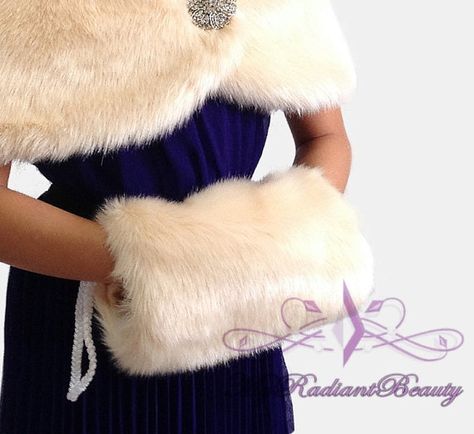 Fur Hand Muff Wedding, Wedding Faux Fur Wrap, Winter Faux Fur Mink Hat, Fur Fingerless Gloves, Hand Muffs, Faux Fur Purse, Victorian Coat, Hand Muff, Fur Shrug