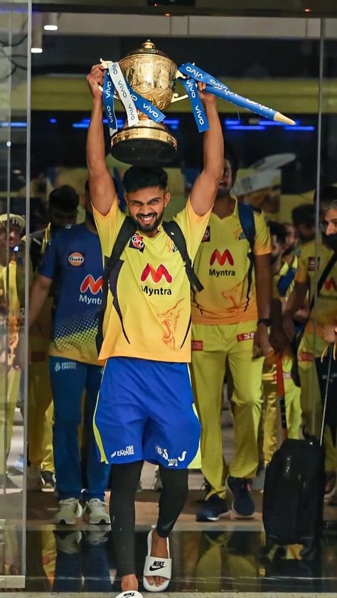 Csk Forever, Matheesha Pathirana, Ipl Trophy, Dhoni 7, Ruturaj Gaikwad, Joseph Vijay, Ms Dhoni Wallpapers, Funny Sports Pictures, India Cricket Team