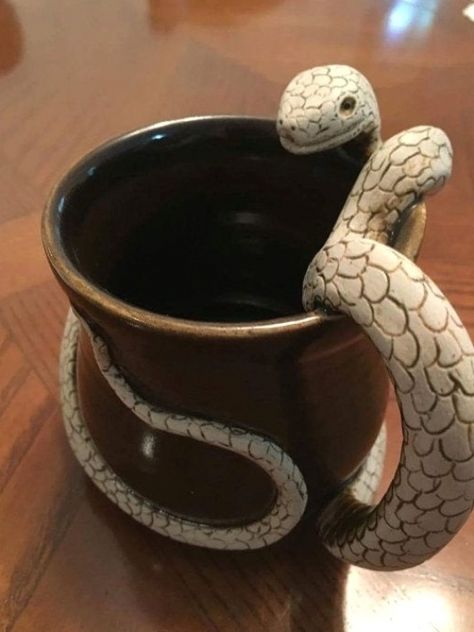 Pottery coffee mug specialty Eastern Brown Snake Mug by ... #ceramicsculpture #ceramic Ceramic Snake, Snake Mug, Sculpture Art Clay, Brown Snake, Tanah Liat, Tassen Design, Keramik Design, Clay Mugs, Pottery Crafts