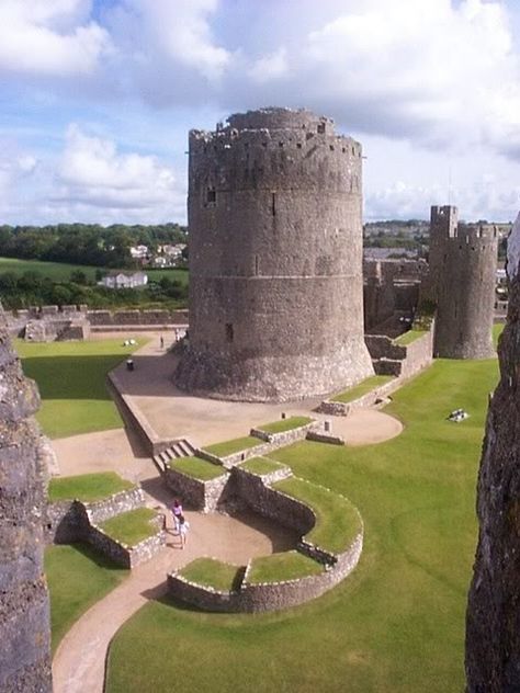 Pembroke Castle Pembroke Castle, Castle Keep, Welsh Castles, Castles In Wales, Castle Tower, Wars Of The Roses, Scottish Castles, Ancient Buildings, Beautiful Castles