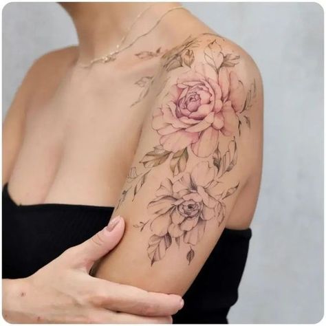 Peony Floral Tattoo, Colorful Floral Tattoo, Front Shoulder Tattoo, Floral Watercolor Tattoo, Shoulder Tattoo Ideas, Feminine Shoulder Tattoos, Front Shoulder Tattoos, Colour Tattoo For Women, Mastectomy Tattoo