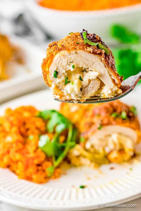 Chicken Breast Roll Ups, Air Fryer Stuffed Chicken Breast, Air Fryer Stuffed Chicken, Rolled Chicken Breast, Rolled Chicken Recipes, Recipe Air Fryer, Spinach Rolls, Chicken Roll Ups, Chicken Roll