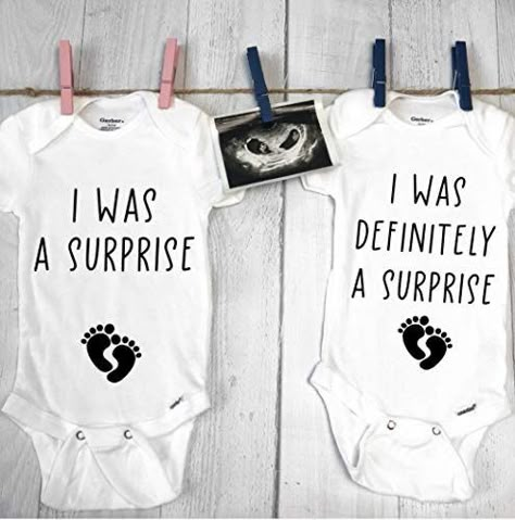 Twin Baby Announcements, Twins Announcement, Twin Baby Clothes, Twin Pregnancy Announcement, Twin Onesies, Baby Announcement Photoshoot, Fun Baby Announcement, Pregnancy Announcement Onesie