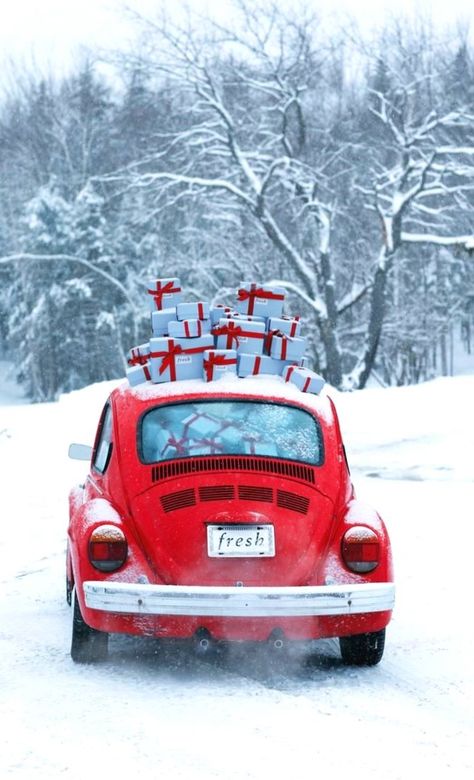 Red VW Beetle with Christmas gifts Christmas  Toni Kami Joyeux Noël Great Winter photography by Fresh ® http://www.pinterest.com/freshbeauty/ Christmas Car, Winter Diy, Red Car, Noel Christmas, Vw Beetle, Christmas Love, Ho Ho Ho, Love Christmas, Christmas Aesthetic