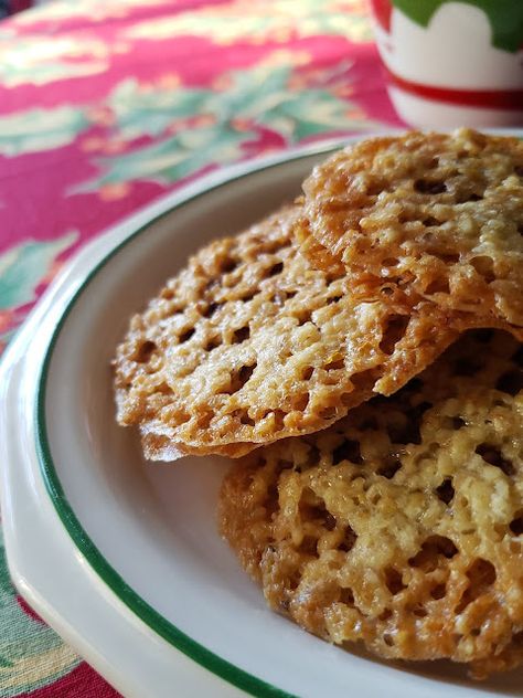 For Love of the Table: Florentines Florentine Cookies, Monday Christmas, Cookie Cookbook, Lace Cookies, Christmas Week, Delicious Cookies, Yummy Sweets, Yummy Cookies, Sweet Savory