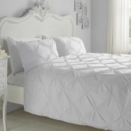 Elissa Bedding - White Vanilla Bedroom, Ivory Comforter, Bed Dressing, Christmas Wishlist Ideas, Dream Bedroom Ideas, Bedroom 2023, King Size Comforter Sets, Decorate Bedroom, King Size Comforters