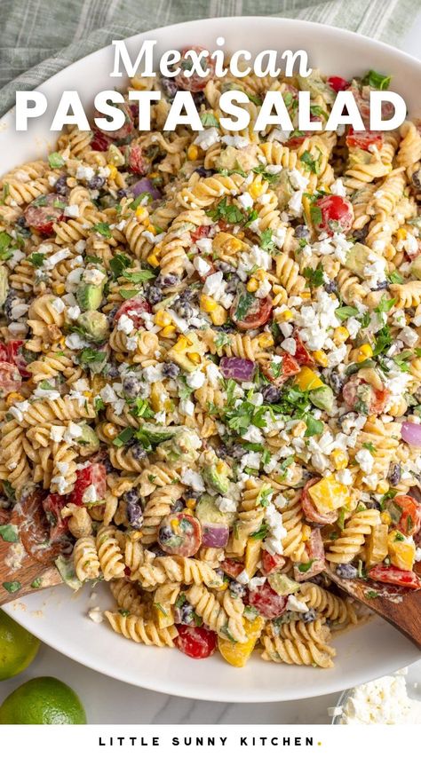 This Vegetarian Mexican Pasta Salad Recipe is so simple to make, packed with veggies, and with the best creamy and flavorful dressing. Marks Feed Store Chicken Pasta Salad, Quinoa Pasta Salad Recipes, Salad Mexican Recipes, Cold Mexican Salad, Cold Mexican Pasta Salad, Chicken Enchilada Pasta Salad, Vegetarian Pasta Salad Cold, Mexican Style Pasta Salad, Mexican Orzo Salad