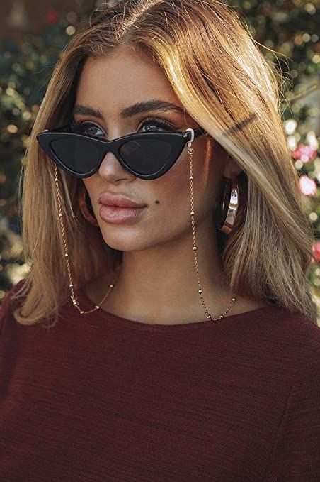 Eyeglass Strap, Sunglasses Chain, Spare Change, Fashion Eye Glasses, Shades For Women, نظارات شمسية, Skirt And Sneakers, Sunglass Chain, Eyeglass Chain