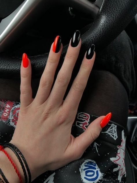 Hottest Nail Trends, Black Nail Polish, Her Nails, Black Nail, Hair Skin Nails, Neon Nails, Hot Nails, Funky Nails, Dope Nails