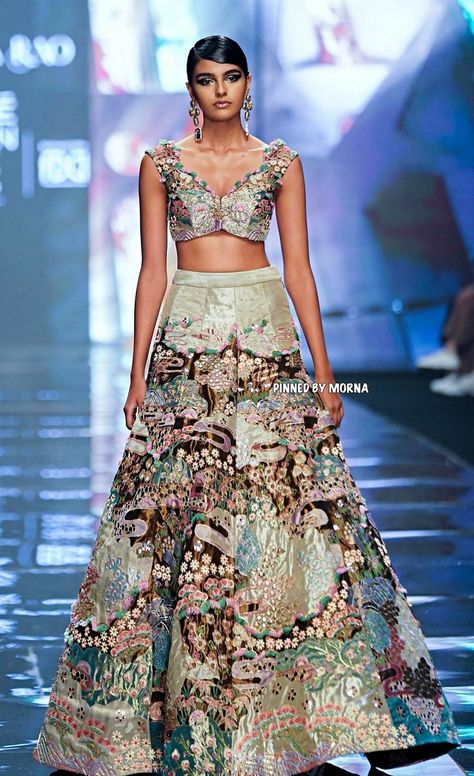 Lakme Fashion Week 2022, Aisha Rao, Fashion Week 2022, Function Dresses, Bridal Applique, Bridal Lehenga Choli, Lakme Fashion Week, Engagement Outfits, Desi Fashion