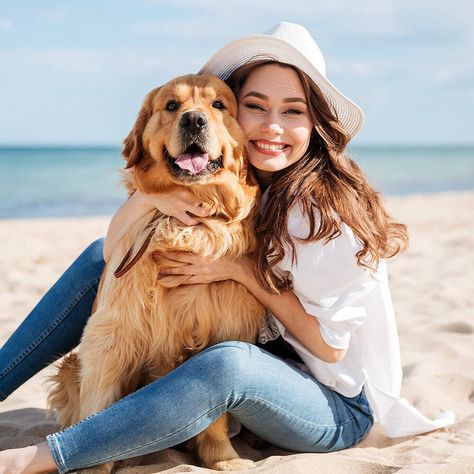 Dog Beach Photoshoot, Golden Retriever Photoshoot, Dog Owner Photoshoot, Dog Instagram Captions, Golden Retriever Photography, Dog Family Pictures, Family Dog Photos, Pet Photography Poses, Dog Photoshoot Pet Photography