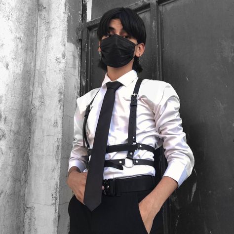 Harness Outfit Casual Men, Black Harness Outfit Men, Suit With Harness Men, Men In Harness, Men Harness Outfit, Kpop Men Fashion, Body Harness Men, Black Aesthetic Fashion, Harness Outfit