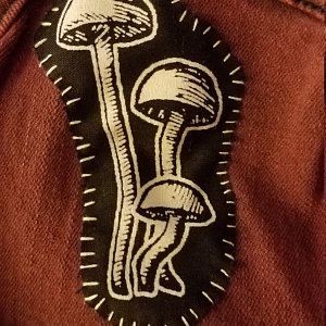 Crust Pants, Mushroom Patch, Engraved Illustration, Punk Fashion Diy, Patch Pants, Dark Mori, Punk Patches, Estilo Hippy, Battle Jacket