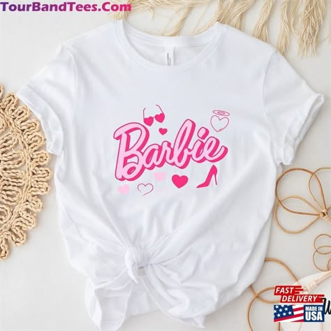 Barbie Shirt Design, Barbie Shirt Ideas, Ice Cream Birthday Party Theme, Barbie T Shirt, Barbie Shirt, Circuit Crafts, Baby Tee Shirts, Barbie Birthday Party, Princess Prom Dresses