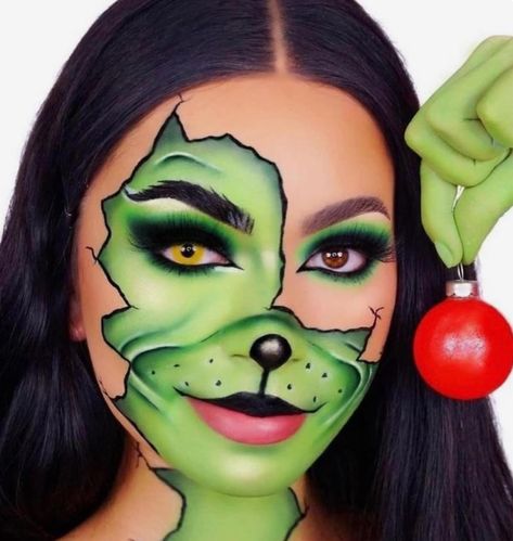 Reindeer Makeup, Half Face Makeup, Goth Makeup Tutorial, Xmas Makeup, Christmas Eye Makeup, Christmas Makeup Look, Holiday Makeup Looks, Halloween Makeup Pretty, Face Art Makeup