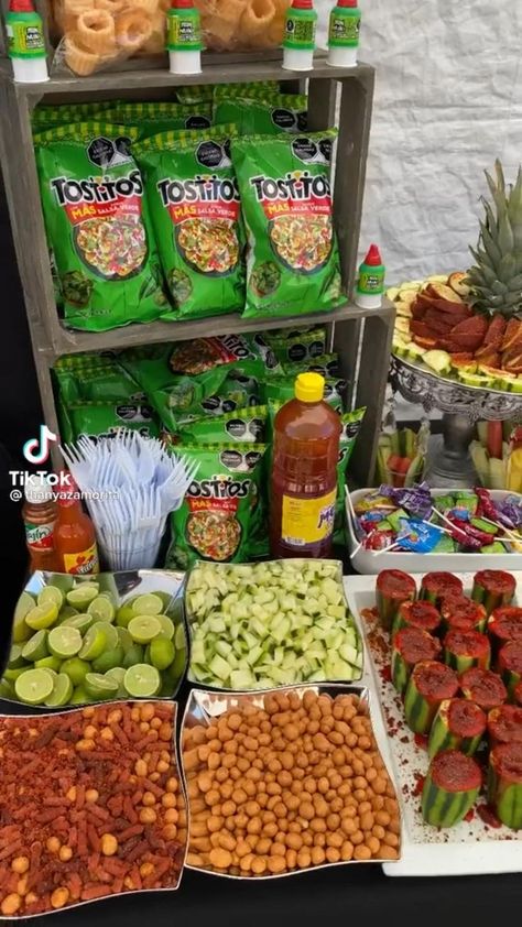 Quince Food, Mexican Dessert Table, Mexican Snack Foods, Fiesta Party Food, Party Snack Table, Mexican Party Ideas, Mexican Birthday Parties, Mexican Theme Party, Mexican Snacks