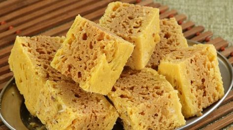 Mysorepak Recipe, Mysore Pak Recipe, Mysore Pak, Barfi Recipe, Diwali Sweets Recipe, Recipes In Marathi, 3 Ingredient Desserts, Burfi Recipe, Puri Recipes