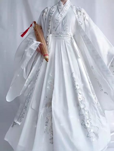 White Kimono Wedding Dress, Chinese Princess Dress, Chinese Fancy Dress, Traditional Asian Dress, Chinese Style Dress, Wedding Kimono, Stylish Wedding Dresses, Old Fashion Dresses, Hanfu Dress