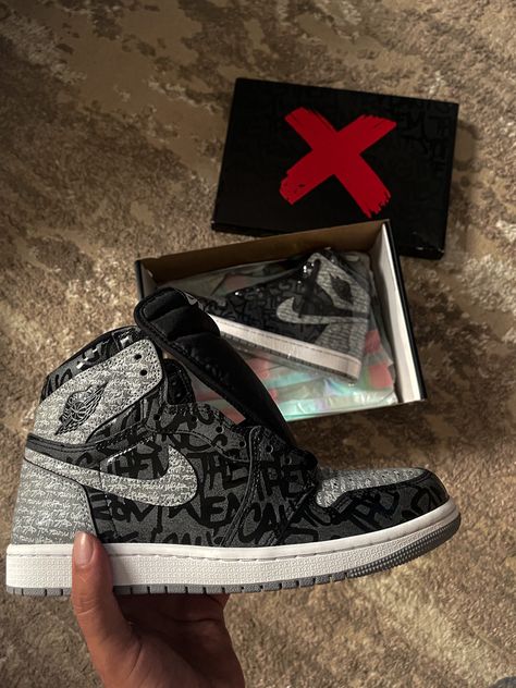 Rebellionaire Jordan 1, Jordan 1 Black And Grey, Black And Grey Jordans, Air Jordan 1 Grey, Jordan 1 Grey, Air Jordan 1 Shadow, Jordan 1 Shadow, Jordan 1 Off White, Original Air Jordans