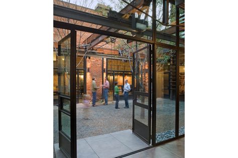 Armstrong Oil + Gas : : R DESIGN land architects in New York and Colorado Industrial Courtyard, Stables Exterior, Industrial Terrace, Industrial Outdoor, Takachiho, Lake Flato, Austin Hotels, R Design, Tree Plan