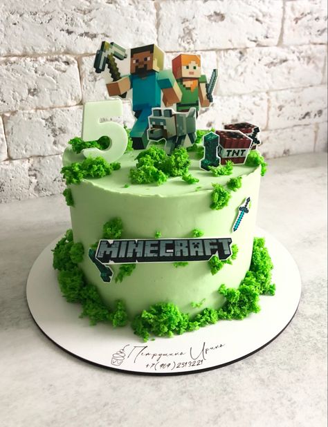 Cake Designs Minecraft, Cake Maincraft, Minecraft Cake Simple, Minecraft Bday Cake, Minecraft Cakes Ideas, Minecraft Birthday Cakes, Minecraft Cake Buttercream, Maincraft Cake, Minecraft Birthday Cake Ideas