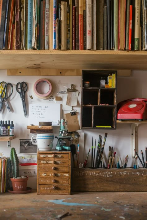 Home Art Studios, Tutorials Art, Oliver Jeffers, Art Studio Space, Art Studio Room, Art Studio At Home, Studio Organization, Small Boho, Studio Room