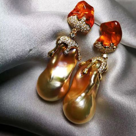 @taiwan_kunlun_jewelry Baroque Pearls Jewelry, Fire Opals Jewelry, Formal Jewelry, Baroque Pearl Earrings, Exclusive Jewelry, Fabulous Jewelry, Opal Jewelry, Baroque Pearls, Fire Opal