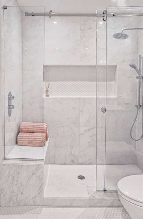 Bathroom Interior Design Luxury, Master Bath Shower, Full Bathroom Remodel, Bathroom Shower Design, Bathroom Redesign, Shower Bench, Shower Niche, Bathroom Remodel Designs, Bathroom Remodel Shower