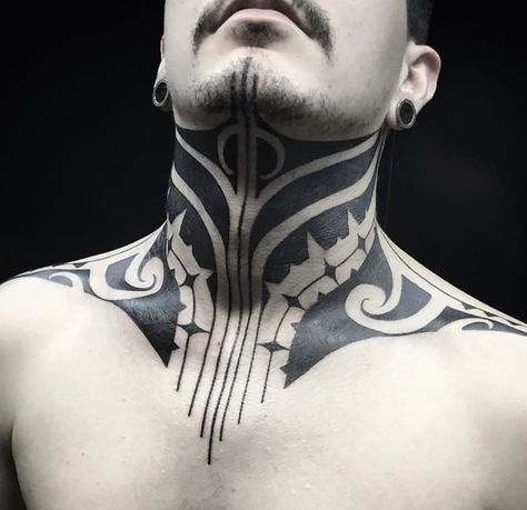 Full Hand Tattoo, Back Tats, Black Art Tattoo, Throat Tattoo, Scale Tattoo, Geometric Tattoo Design, Black Neck, Maori Tattoo, Tattoo Sleeve Men