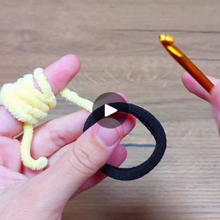 Woow its Beautiful! Very easy crochet hair band making #crochet #knitting #hairband | Woow its Beautiful! Very easy crochet hair band making #crochet #knitting #hairband | By My crafts and crochet hobbies | Facebook Knitting Hairband, Crochet Hair Band, Hair Bands Diy, Very Easy Crochet, Crochet Hairband, Bow Hair Tie, Bow Pillows, Super Easy Crochet, Crochet Bow