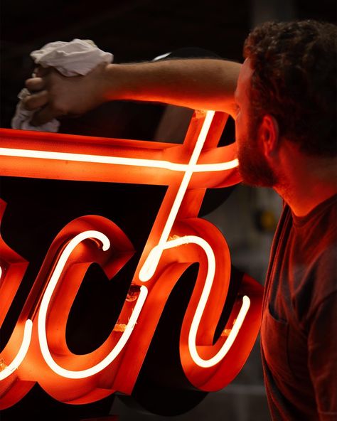 This week we installed a new neon sign for @zorchpizza at their Forest Hill location. Complete with custom copper plated channel letters, LED backer and single stoke neon lettering, it’s a perfect addition to their new location. #neon #customsigns #signs #vintageneon #fabrication #weld #metalfabrication Metal Letter Signs, Neon Lettering, Neon Letters, Neon Signage, Channel Letters, Forest Hill, Word Signs, Pizza Restaurant, New Location