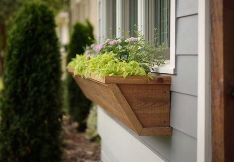 Benjamin Moore 2134-40 Whale Gray. Diy Window Planter, Window Box Diy, Farmhouse Design Exterior, Craftsman Front Porch, Diy Window Box, Modern Craftsman Farmhouse, Wood Window Boxes, Cedar Window Boxes, Window Boxes Diy