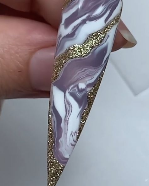 AMAZING MARBLE TUTORIAL #nailartideas #nails #nailart How To Do A Marble Nail Design, Marble Nail Designs Tutorial, Marble Art Nail Design, Nail Marble Designs, Video Nail Art Designs, Marble Art Nails, Nails Marble Designs, Diy Marble Nails, Marble Design Nails