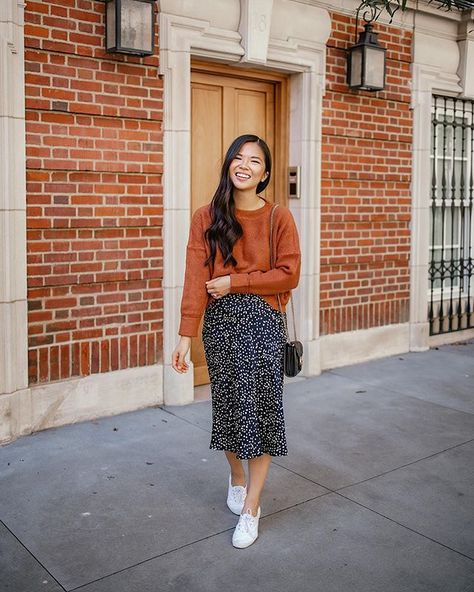 Dressed for work, but dreaming of the weekend. ♥️ Sharing ✌🏼 ways to wear this animal print midi skirt — everyone seems to be loving these… Rust Sweater Outfit, Dress With Sweater, Animal Print Midi Skirt, Sweater Skirt Outfit, Rust Sweater, Sweater Outfit, Rust Dress, Printed Midi Skirt, Office Outfits