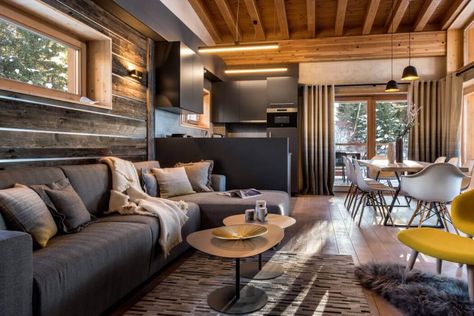 Mountain Apartment by AMDECO Mountain Apartment, Luxury Apartment Decor, Mountain Interiors, Les Arcs, Apartment House, Luxury House Designs, Luxury Decor, Luxury Apartments, Luxury Home Decor