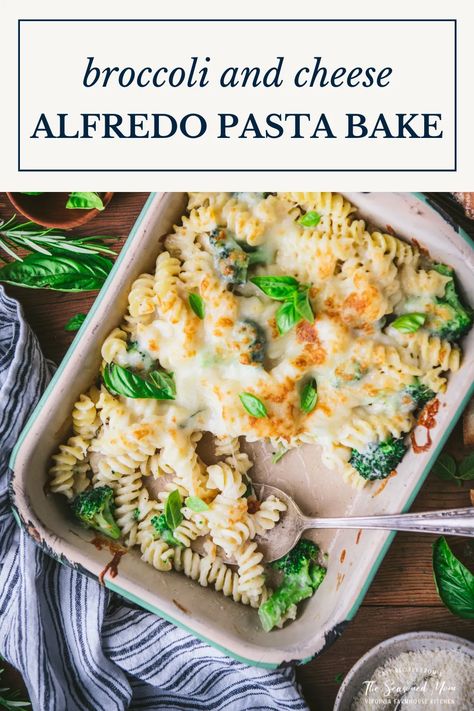 Cheese Alfredo Pasta, Presto Pasta, Broccoli Alfredo Pasta, Simple Side Salad, Vegetarian Alfredo, Alfredo Pasta Bake, Beef Rouladen, Alfredo Casserole, Meatless Pasta