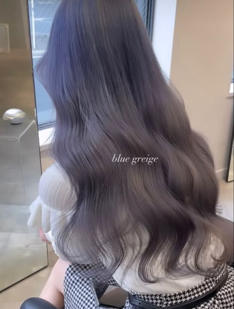 Lavender Milk Tea Hair Color, Grey Hair Cool Skin Tone, Cool Tone Hair Colors, Lavender Grey Hair, Hair Color Swatches, Ulzzang Hair, Brown Hair Shades, Korean Hair Color, Hair Color Underneath