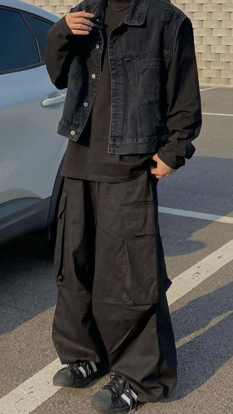 Baggy Male Outfits, Men Baggy Outfit, Baggy Clothes Outfit Men, Baggy Clothes Aesthetic, Dark Streetwear, Baggy Outfit Ideas, Black Outfit Men, Men Street Fashion, Concept Clothing