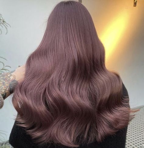 Ash Pink Brown Hair, Lavender Beige Hair, Mauve Brown Hair, Brownish Pink Hair, Pink Beige Hair, Mauve Hair Color, Pinkish Brown Hair, Plum Hair Dye, Pink Brown Hair