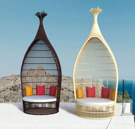 Cage Chair, Chair Rattan, Cool Tree Houses, Furniture Bed, Funky Furniture, Rattan Furniture, Bird Cage, Hanging Chair, Tree House