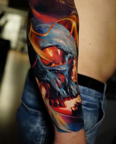 #skull #czacha #skulltattoo #firetattoo Realistic Tattoo Ideas, Skull Rose Tattoos, Colour Full, Fire Tattoo, Realistic Tattoo, Tattoo Script, Foot Tattoo, Face Tattoo, Half Sleeve Tattoo