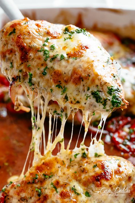 Balsamic Baked Chicken Breast, Chicken And Cheese Recipes, Chicken Thights Recipes, Chicken Recipes Healthy, Chicken Recipes Easy, Chicken Parmesan Recipe, Resep Salad, Healthy Chicken Recipes Easy, Mozzarella Recipes