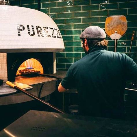 London’s First Vegan Pizzeria Triples in Size Plant Based Pizza, Meat Pizza, Restaurant In London, Restaurant Delivery, Sourdough Pizza, Gluten Free Menu, Green Queen, Camden Town, Vegan Sausage