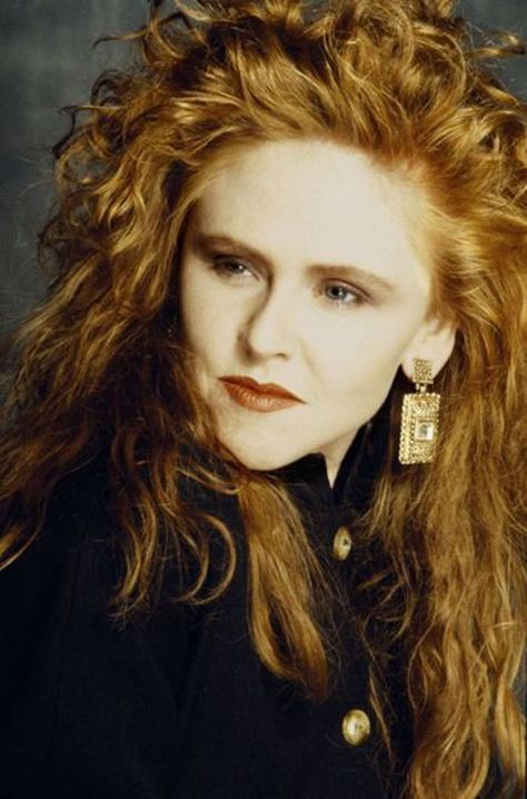 Carol Decker ~ Born Carol Ann Decker 10 September 1957 (age 58) in Huyton, Lancashire, England. English musician. She is best known as the singer and front woman for the band T'Pau, which had international success in the late 1980s. Although Decker's music is mainly associated with the group, she also released a solo single in 1995, "One Heart," in support of the Halifax World Cup Rugby League centenary. Decker's personal record label is named GnatFish. 80s Musicians, Crazy Sister, Bernadette Peters, Henley On Thames, Italo Disco, Carol Ann, 90s Girl, Funky Outfits, 80s Music