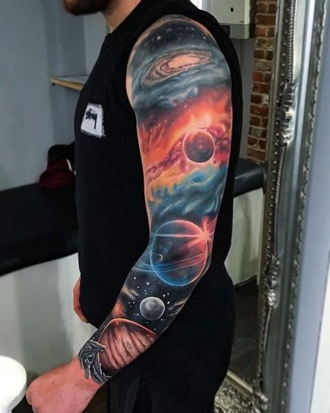 Colorful Sleeve Tattoos To Cheat The Eye Of The Viewer - Design Galaxy Tattoo Sleeve, Outer Space Tattoos, Space Tattoo Sleeve, Colorful Sleeve Tattoos, Cosmic Tattoo, Full Tattoo, Planet Tattoos, Galaxy Tattoo, Full Sleeve Tattoos