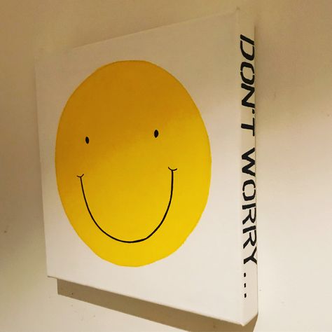 Smiley Art, Art Is Dead, Poster Diy, Graphisches Design, Room Wall Painting, Yellow Art, Happy Paintings, Art Wallpaper Iphone, Wall Board