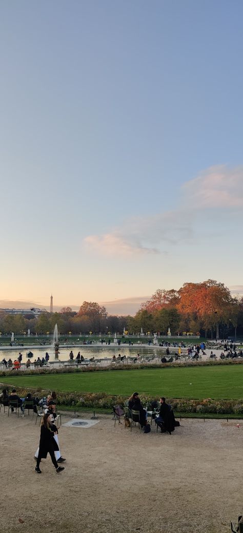 Jardin du Luxembourg - paris Jardin Luxembourg Paris, Paris Garden, Paris Winter, Parisian Lifestyle, Life Vision, Life Vision Board, Paris Aesthetic, Travel Europe, Oui Oui