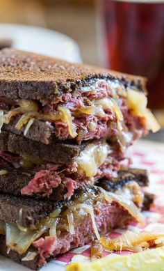 Corned Beef Grilled Cheese- the perfect grilled cheese for St. Patrick's Day! Beef Grilled Cheese, Corn Beef Reuben Sandwich, The Perfect Grilled Cheese, Corned Beef Reuben, Panini Hamburger, Perfect Grilled Cheese, Grilled Cheese Recipes, Beef Sandwich, Grilled Sandwich