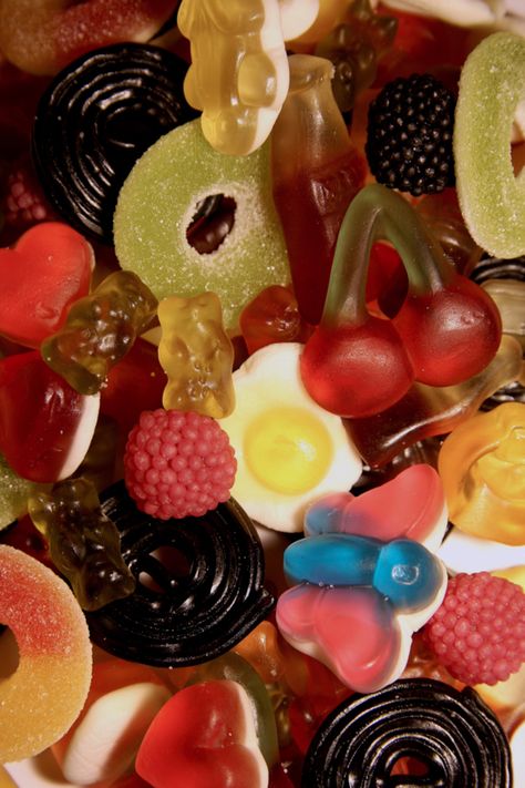 Photograph of a random mix of haribo gummy bears Haribo Gummy Bears, Pick And Mix, Gummy Bear, Gummy Bears, Cute Simple Outfits, Simple Outfits, Close Up, Bears, Candy