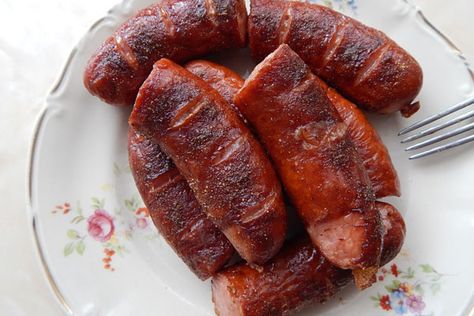 How To Cook Kiełbasa Saugage? [Best Ways!] - Polonist Grilled Kielbasa, Polska Kielbasa, How To Cook Kielbasa, Kielbasa Recipes, Grilled Roast, Kielbasa Sausage, How To Cook Beef, Smoked Cooking, Baked Pork